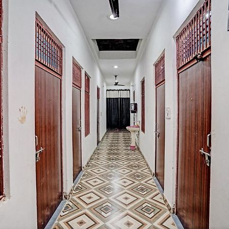 Oyo Double Ss Hotel ハートラス エクステリア 写真