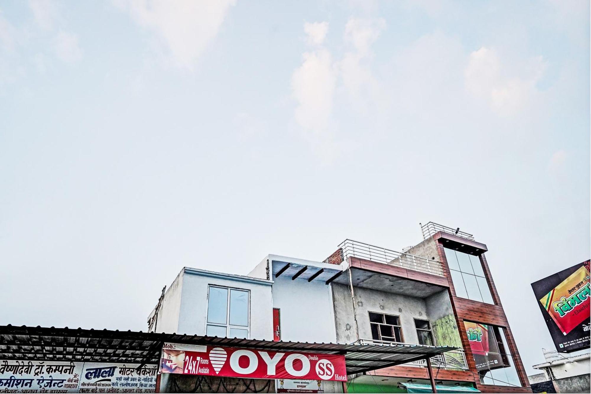 Oyo Double Ss Hotel ハートラス エクステリア 写真
