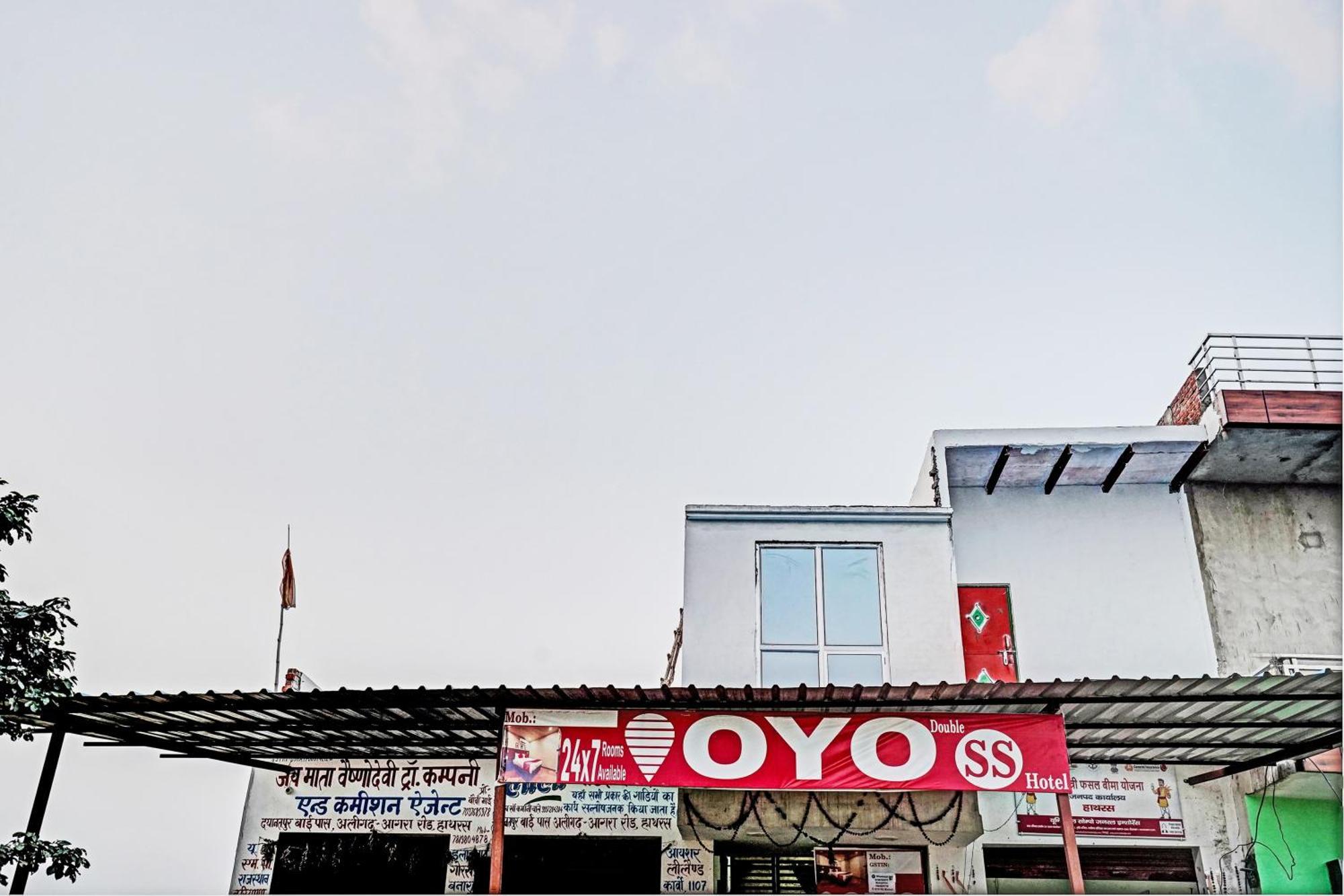 Oyo Double Ss Hotel ハートラス エクステリア 写真